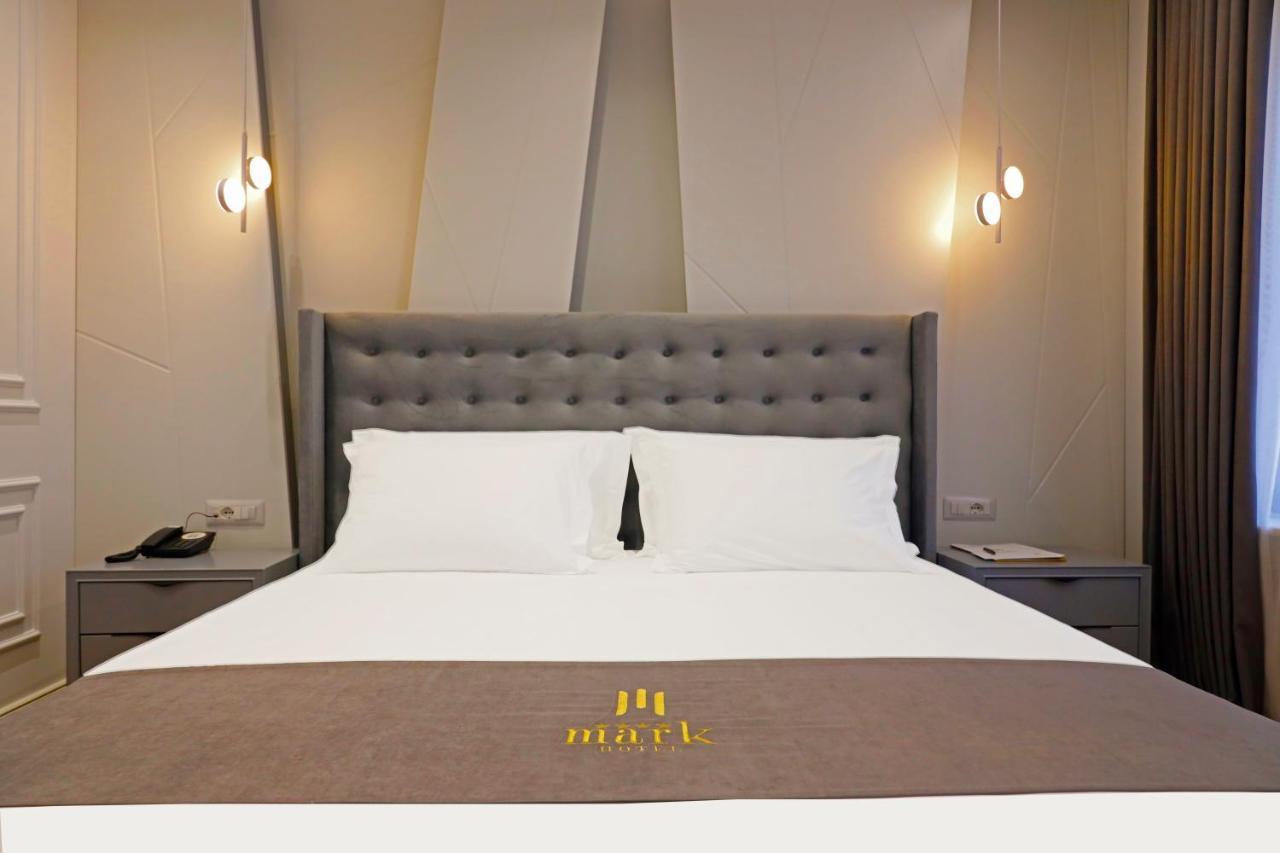 Mark Hotel Tirana Berxull Bagian luar foto